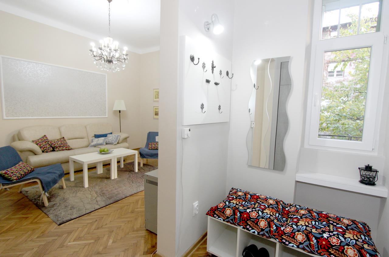 City Center Apartment Mika Belgrade Luaran gambar
