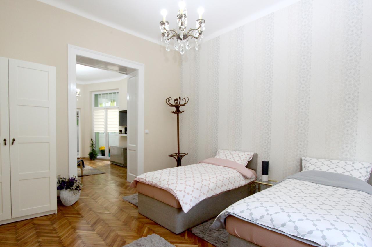 City Center Apartment Mika Belgrade Luaran gambar