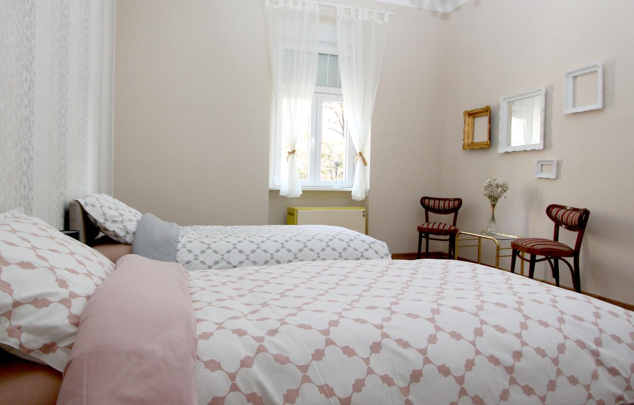 City Center Apartment Mika Belgrade Luaran gambar