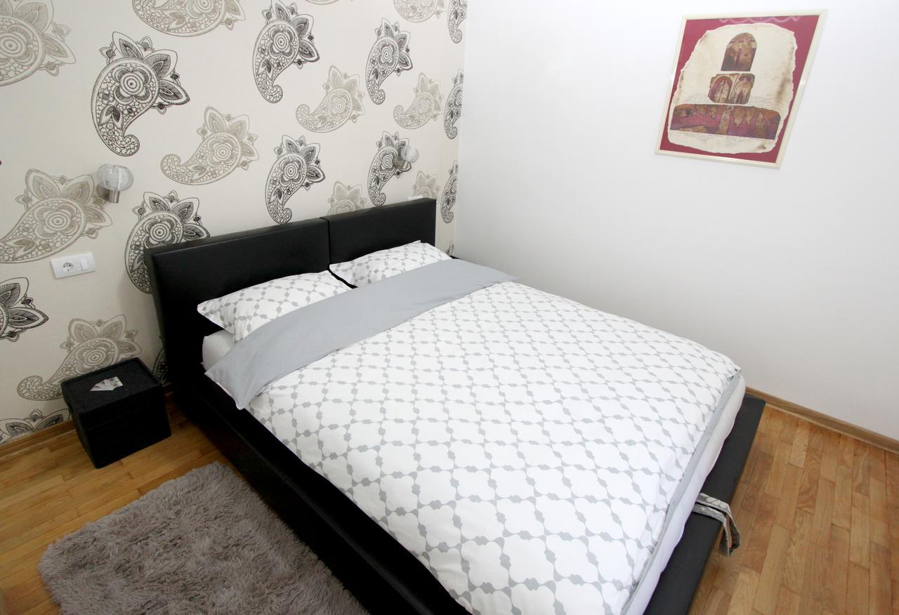 City Center Apartment Mika Belgrade Luaran gambar